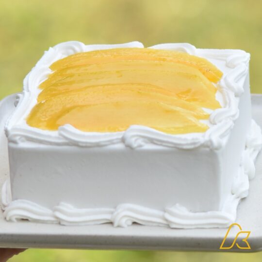 Mango Cream Cake 3 Persons